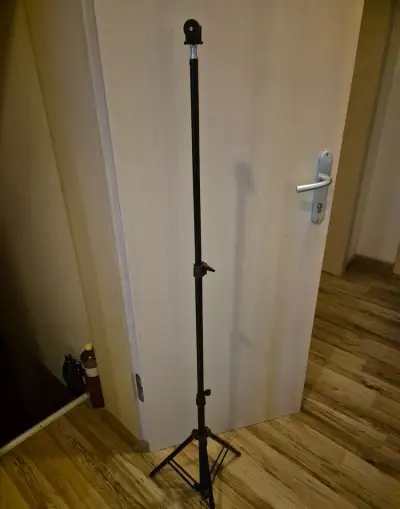 Statív na fotoaparát