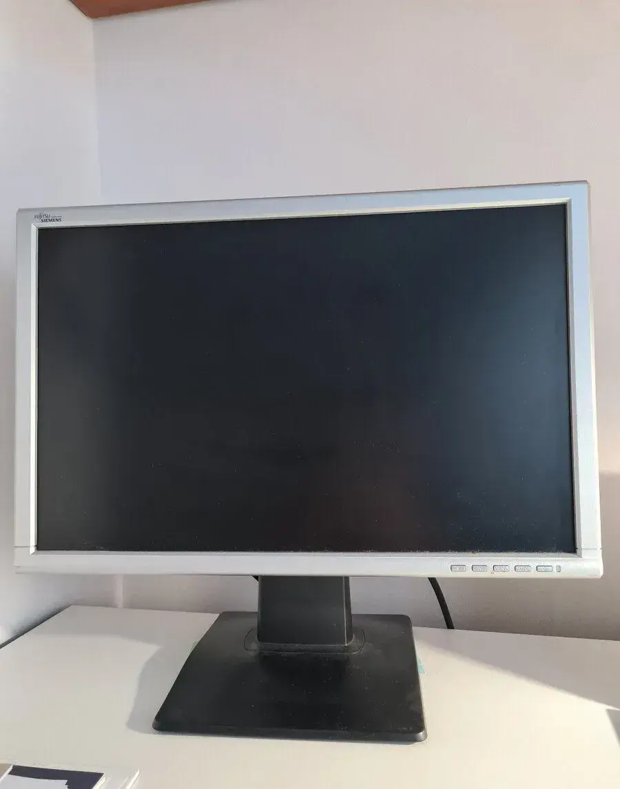 Fujitsu Siemens LCD monitor