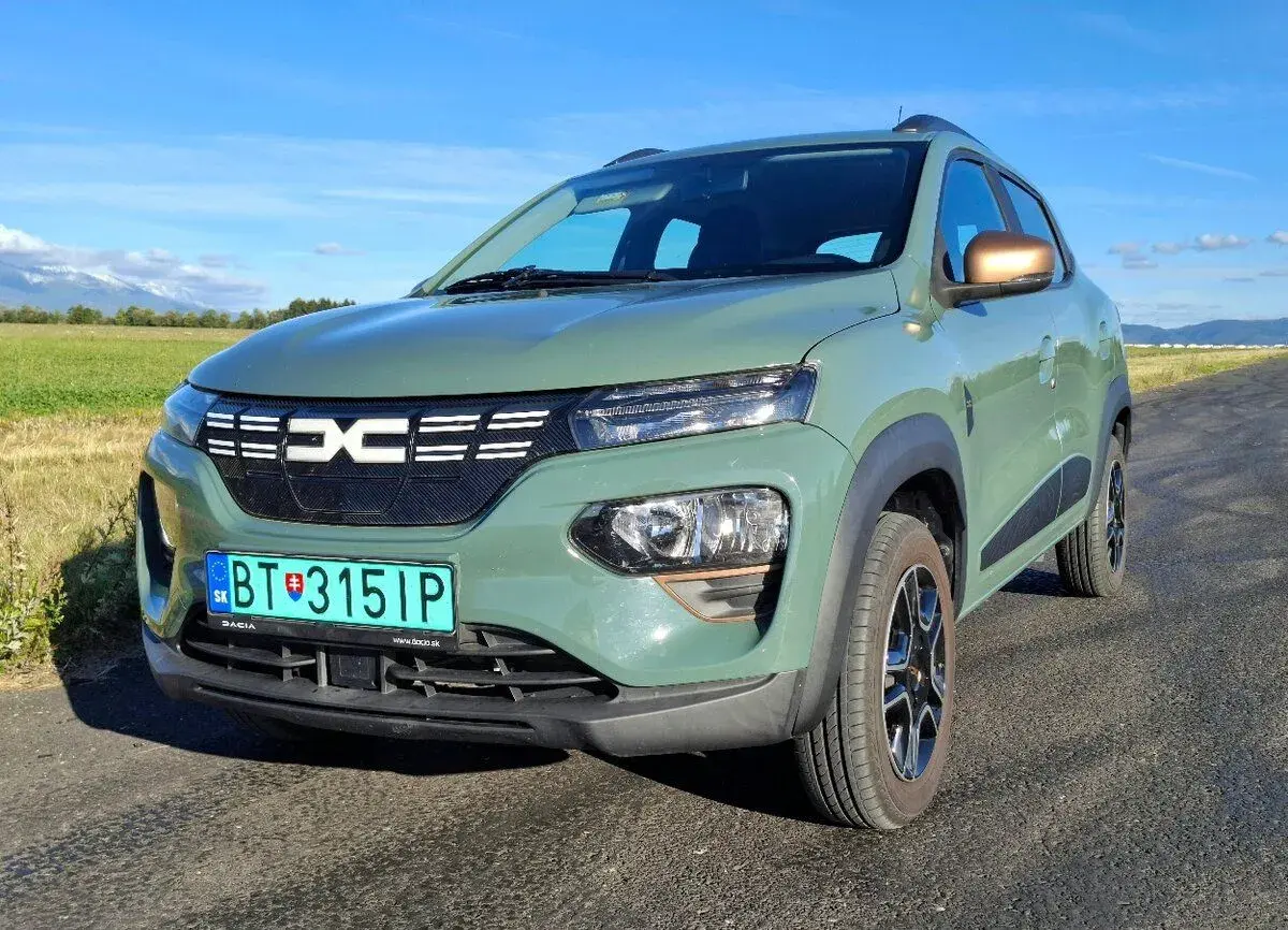 Dacia Spring – 15 700 km
