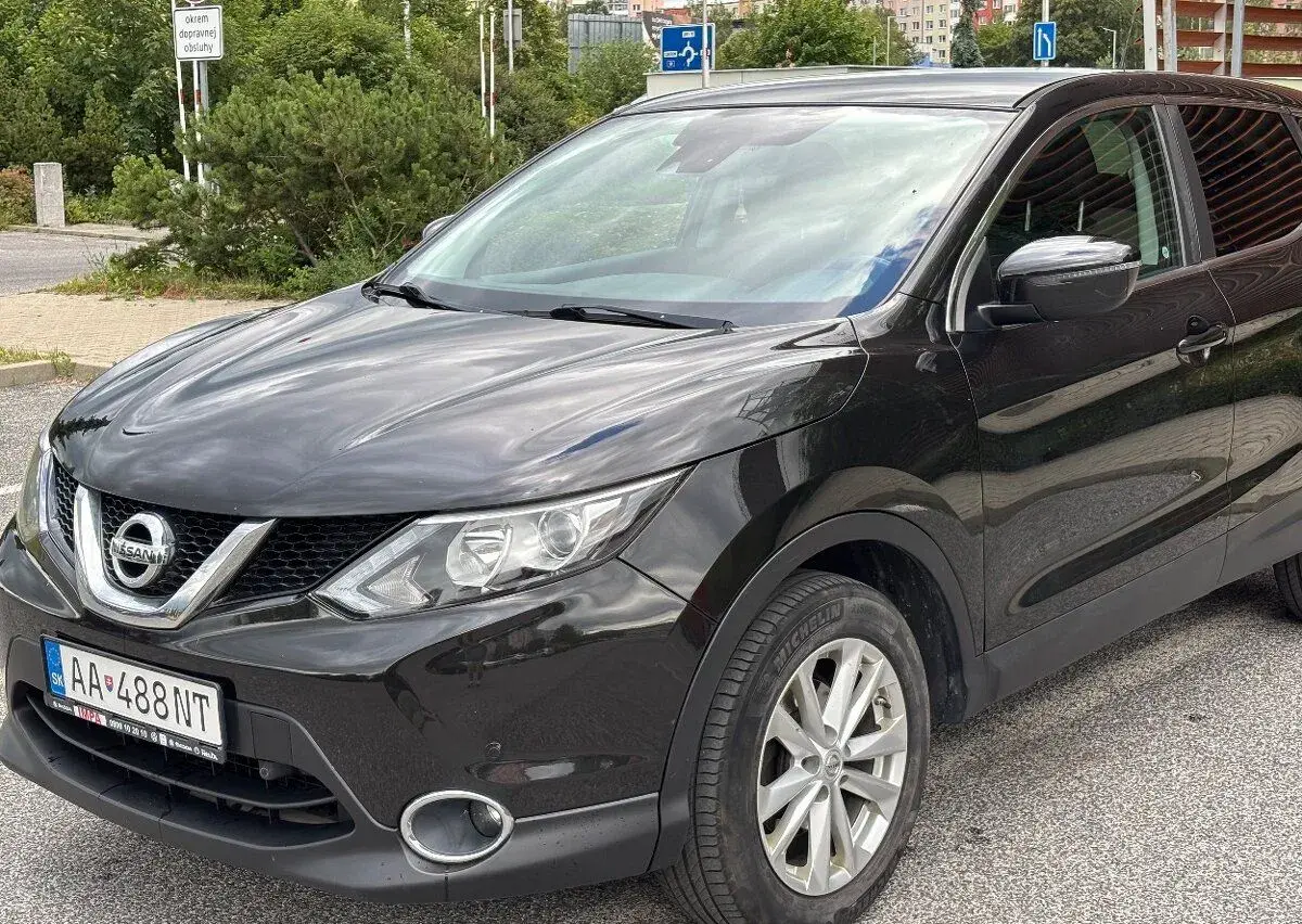 Nissan Qashqai – 2015, 100 km