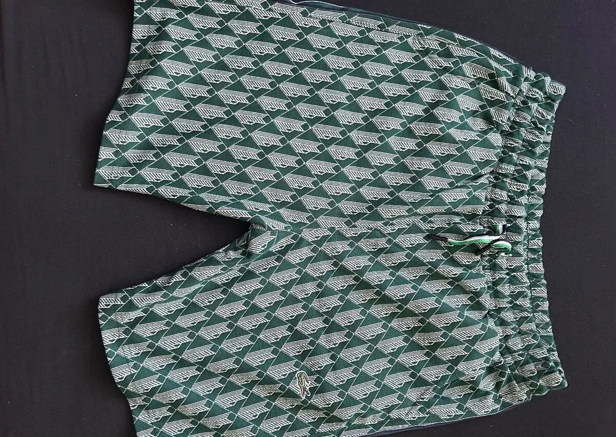 Lacoste kratase