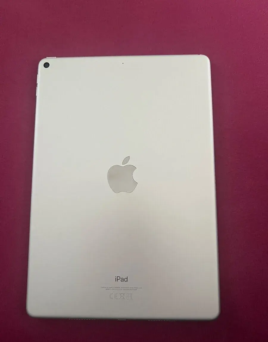 Apple iPad Air 3 64 GB Wi-Fi Silver + Apple Pencil-TOP STAV