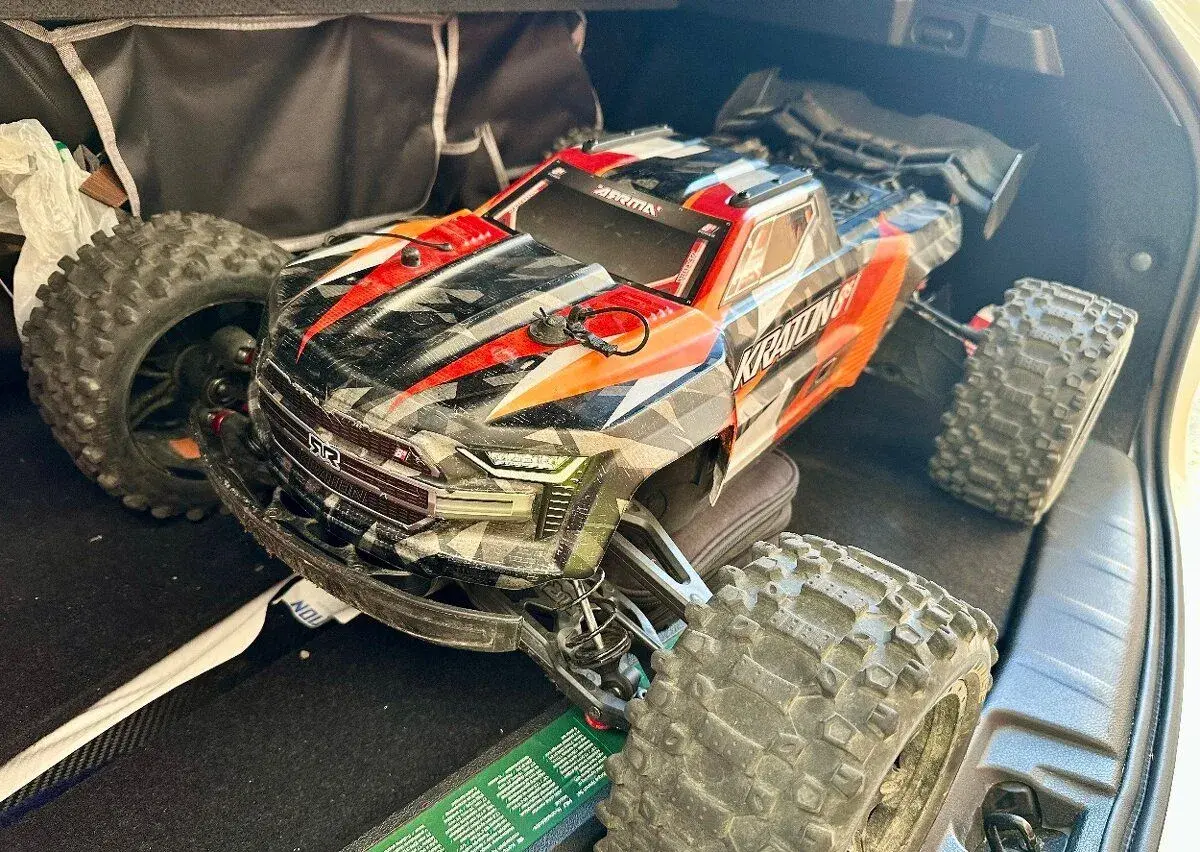 Arrma Kraton 8S 1:5