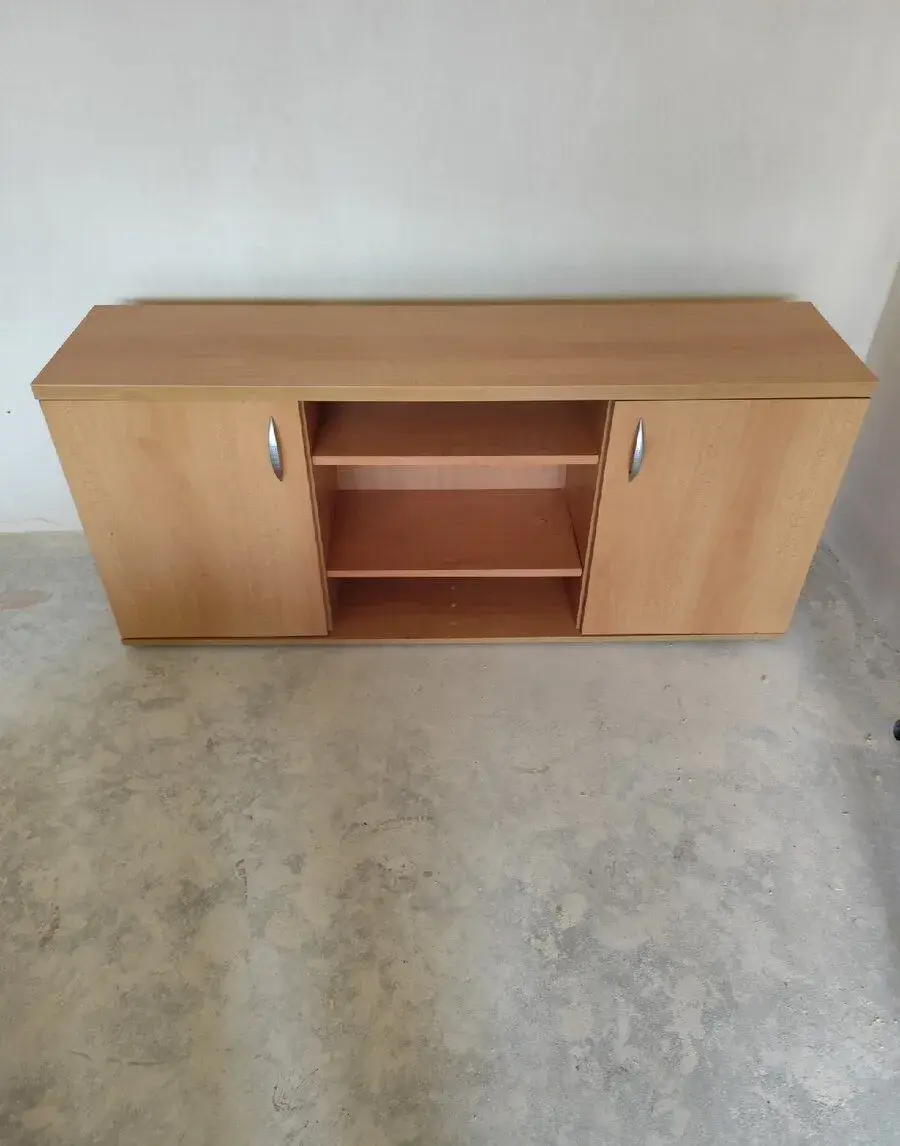 Skrinku na TV