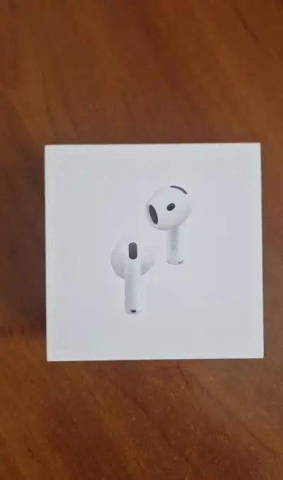 AIR PODS 5 WITH