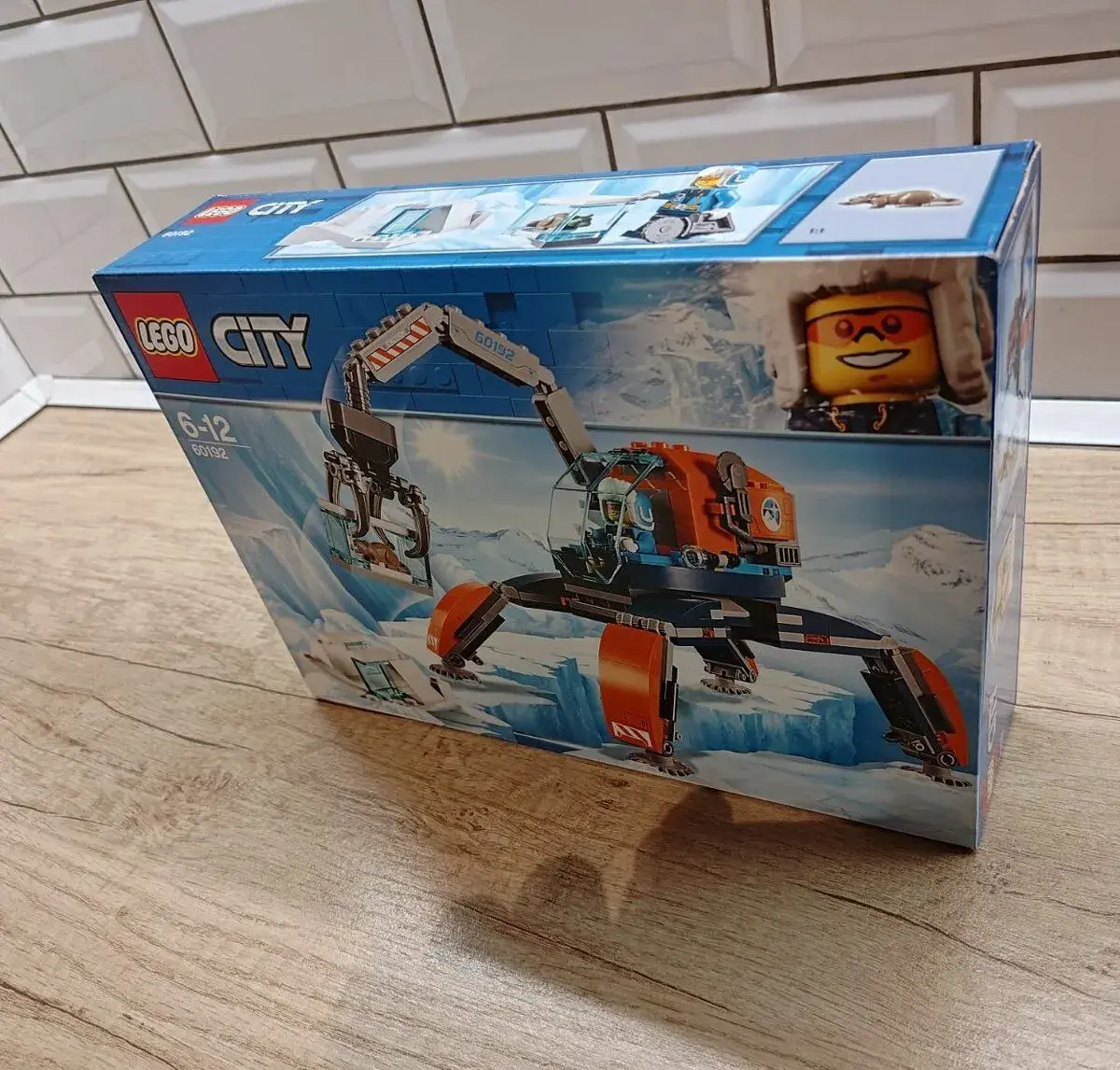 lego 60192 nove