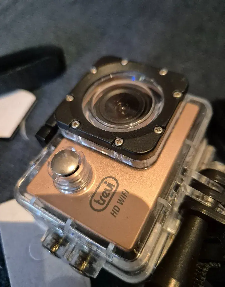 Action Camera Trevi Go 2200 WiFi Full HD Waterproof Gold