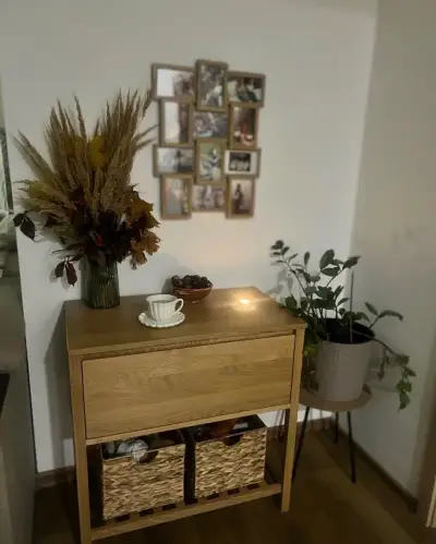 Nová Dubová komoda vhodná do kúpeľne alebo chodby