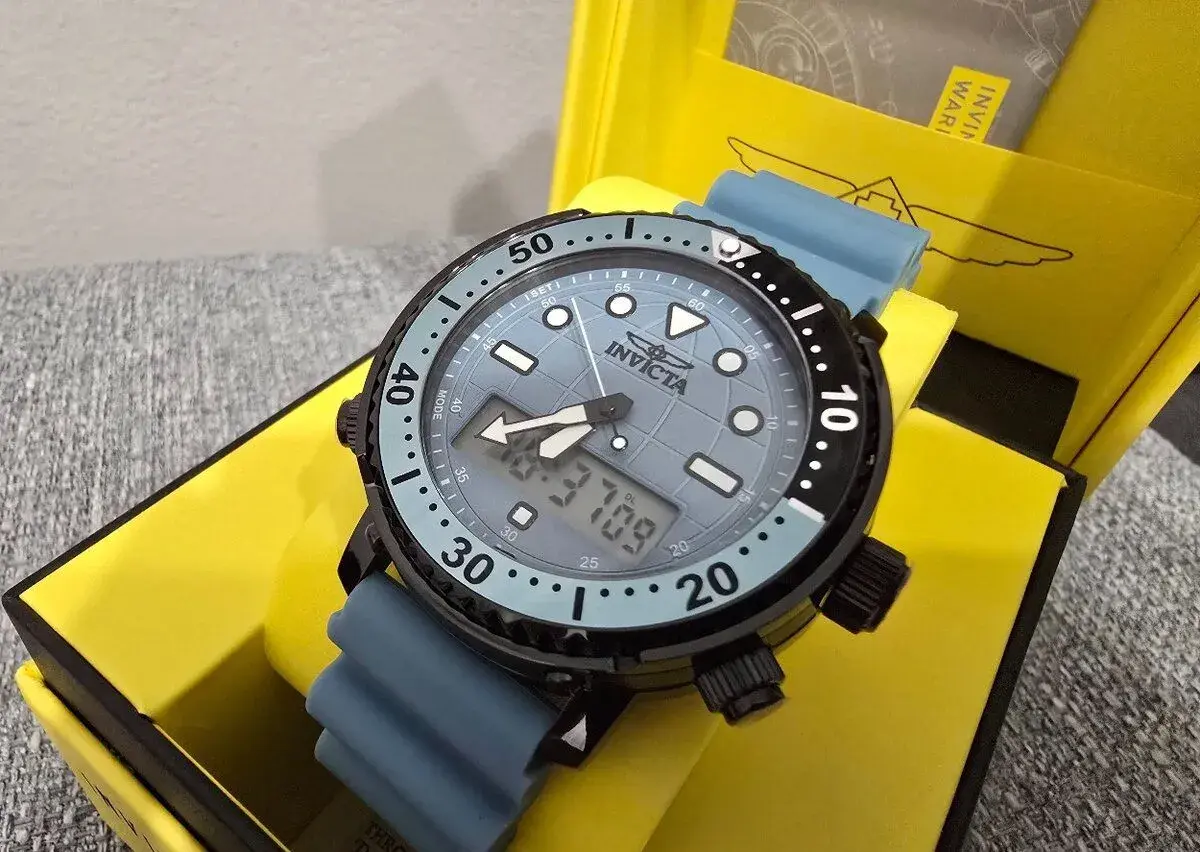Invicta Diver Blue Analog - Digital
