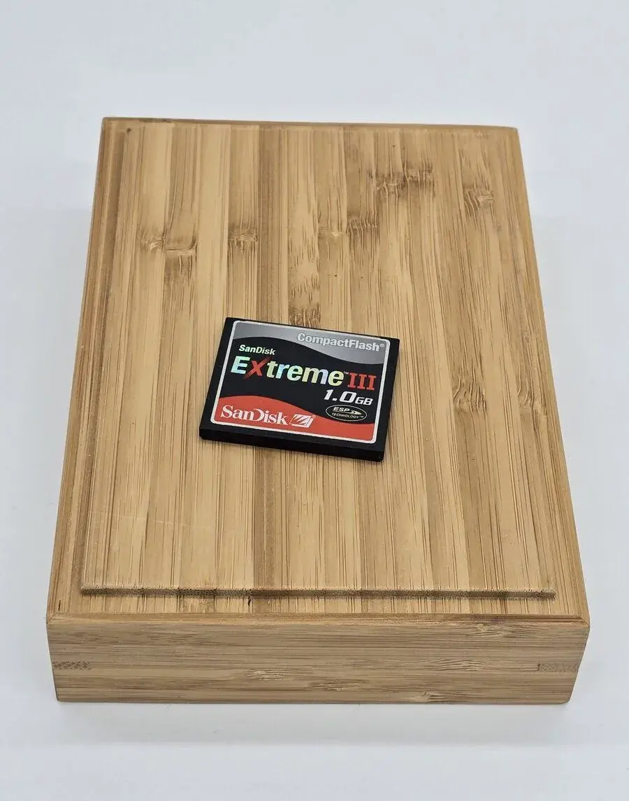 SanDisk Extreme III CompactFlash 1 GB