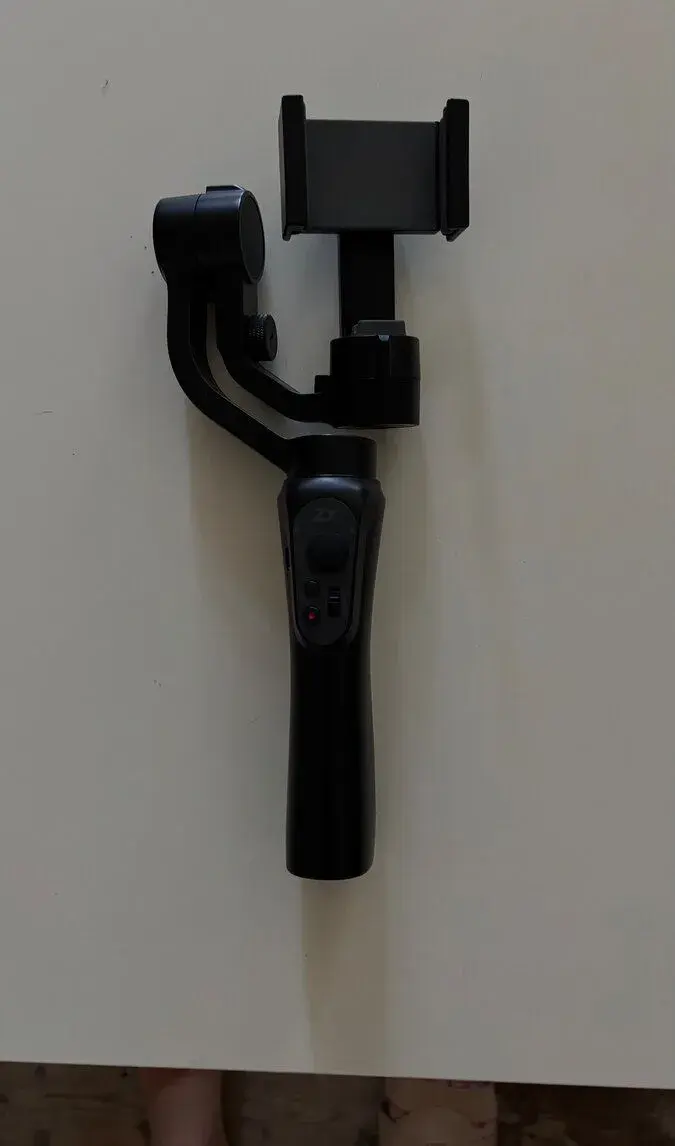3-osový stabilizátor (gimbal) pre smartfóny - Zhiyun Smooth-