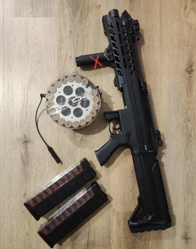 Airsoft CYMA Platinum SGR-12 Tri-Shot AEG