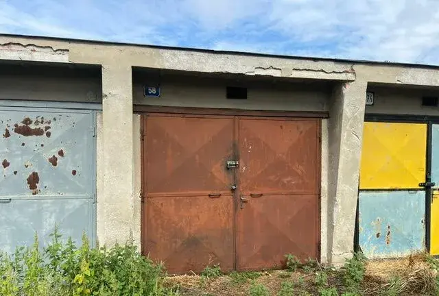 Garáž, Trenčín, ul. Bezručova