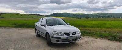 Nissan almera
