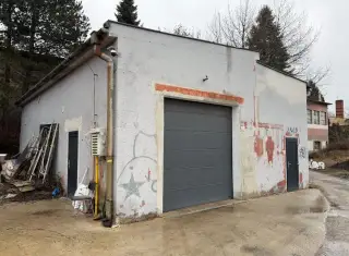 Garsonku v Demänovej smer Jasná za sklad haluu v LM