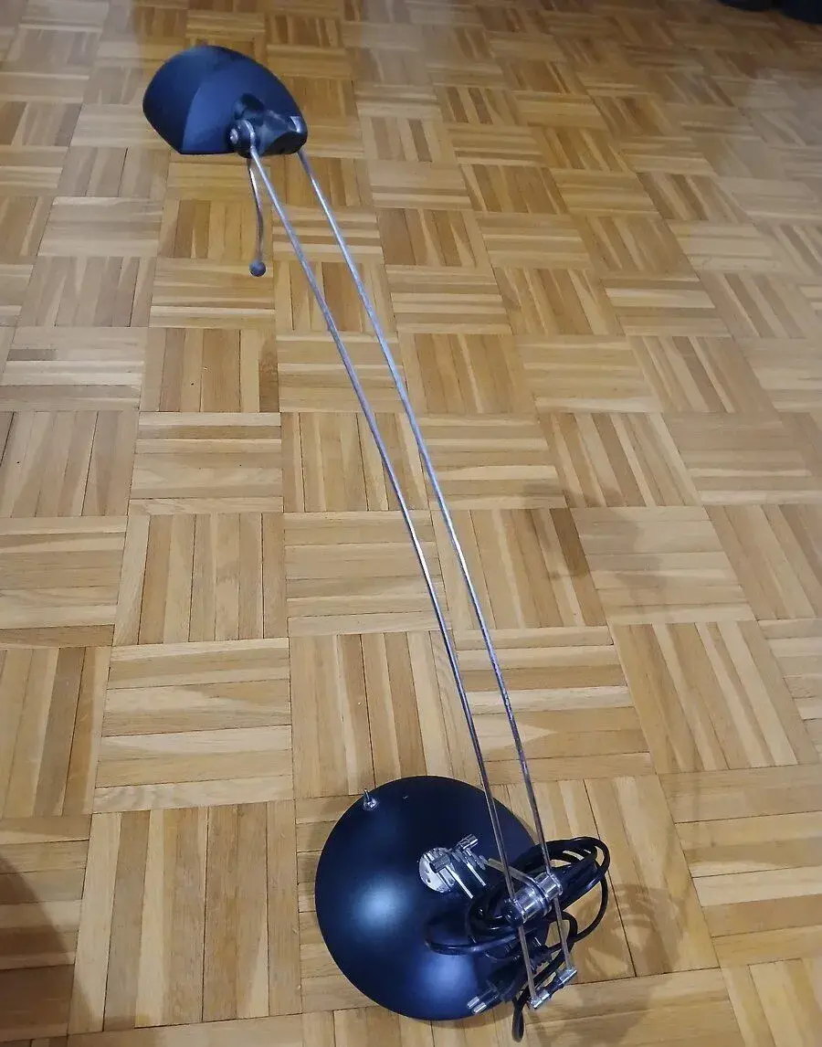 Stolová lampa