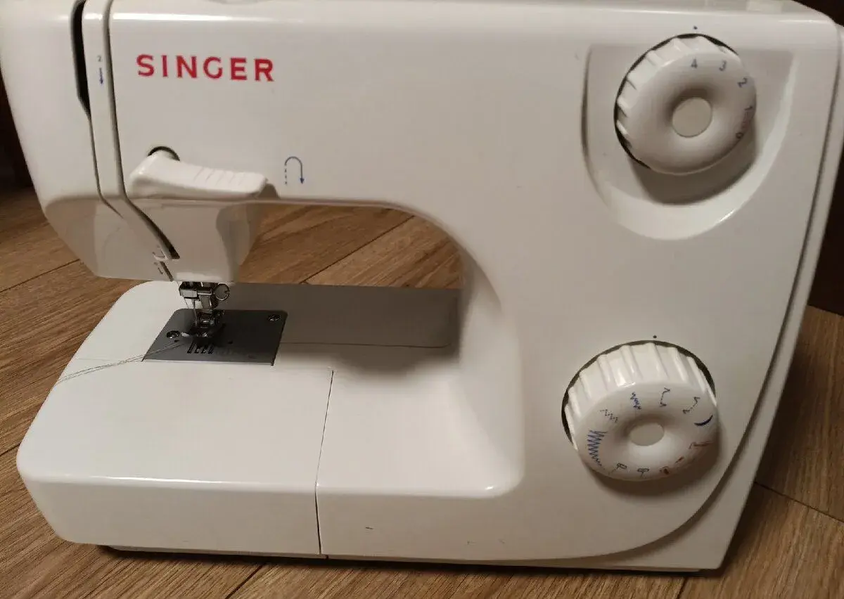 Šijací stroj Singer 8280