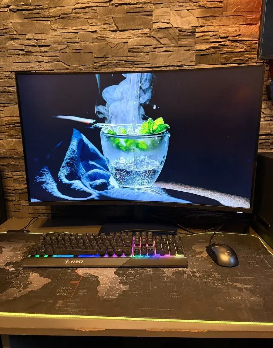 Monitor Dell Alienware AW3225DM