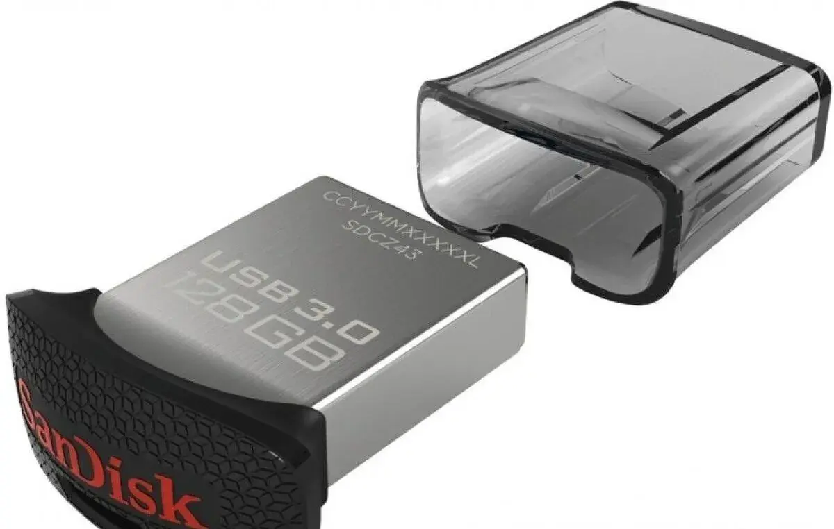 Ultra mini USB kľúč 128GB