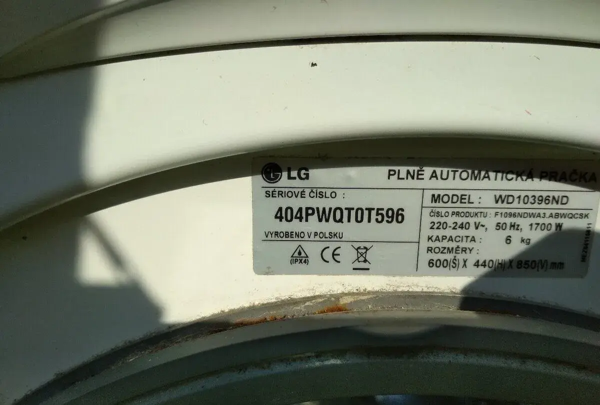 Rozpredam práčku LG WD10396ND