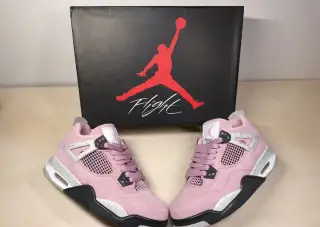 Air Jordan 4 Retro Orchid
