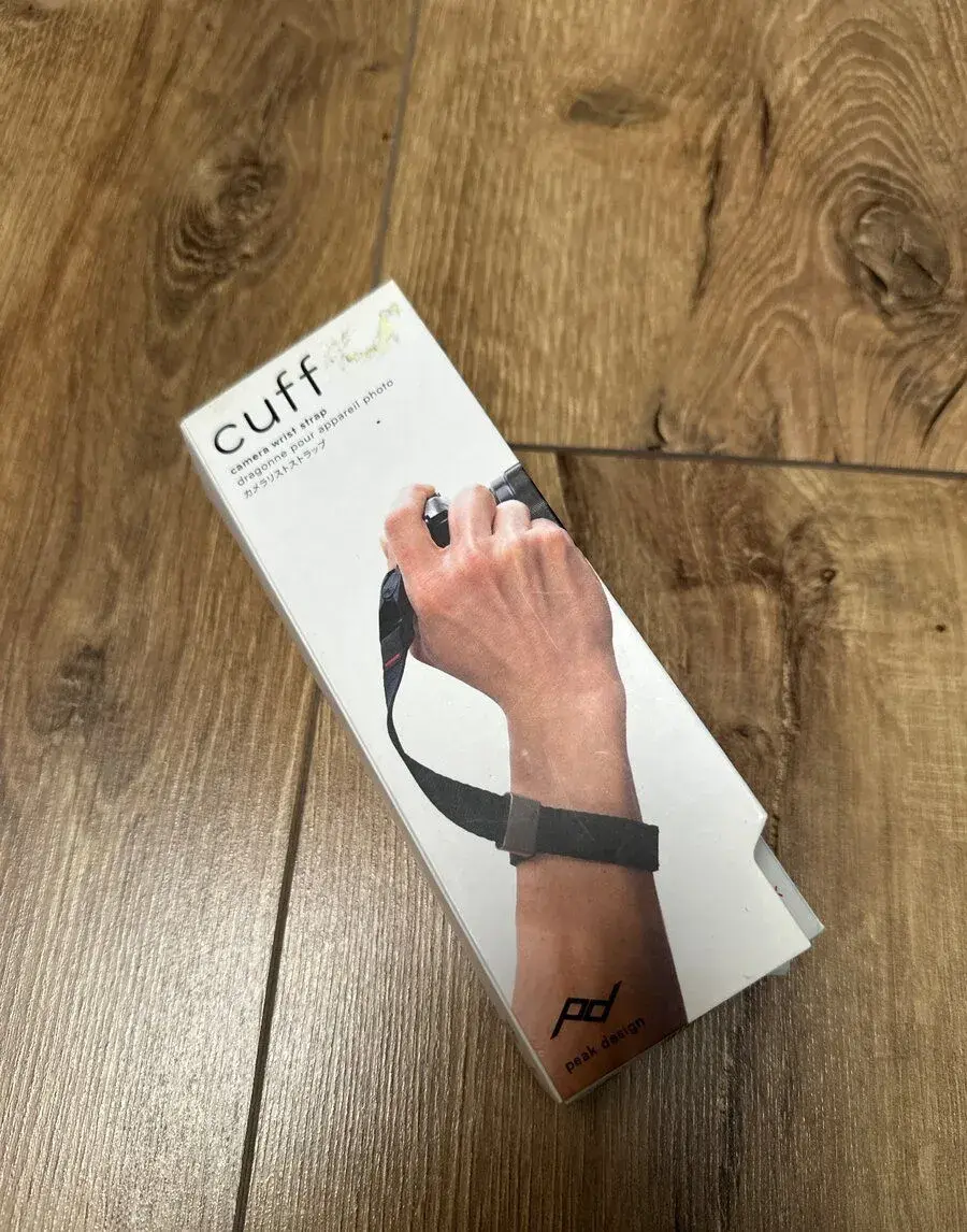 Peak Design Cuff, black Popruh na ruku Rezervované