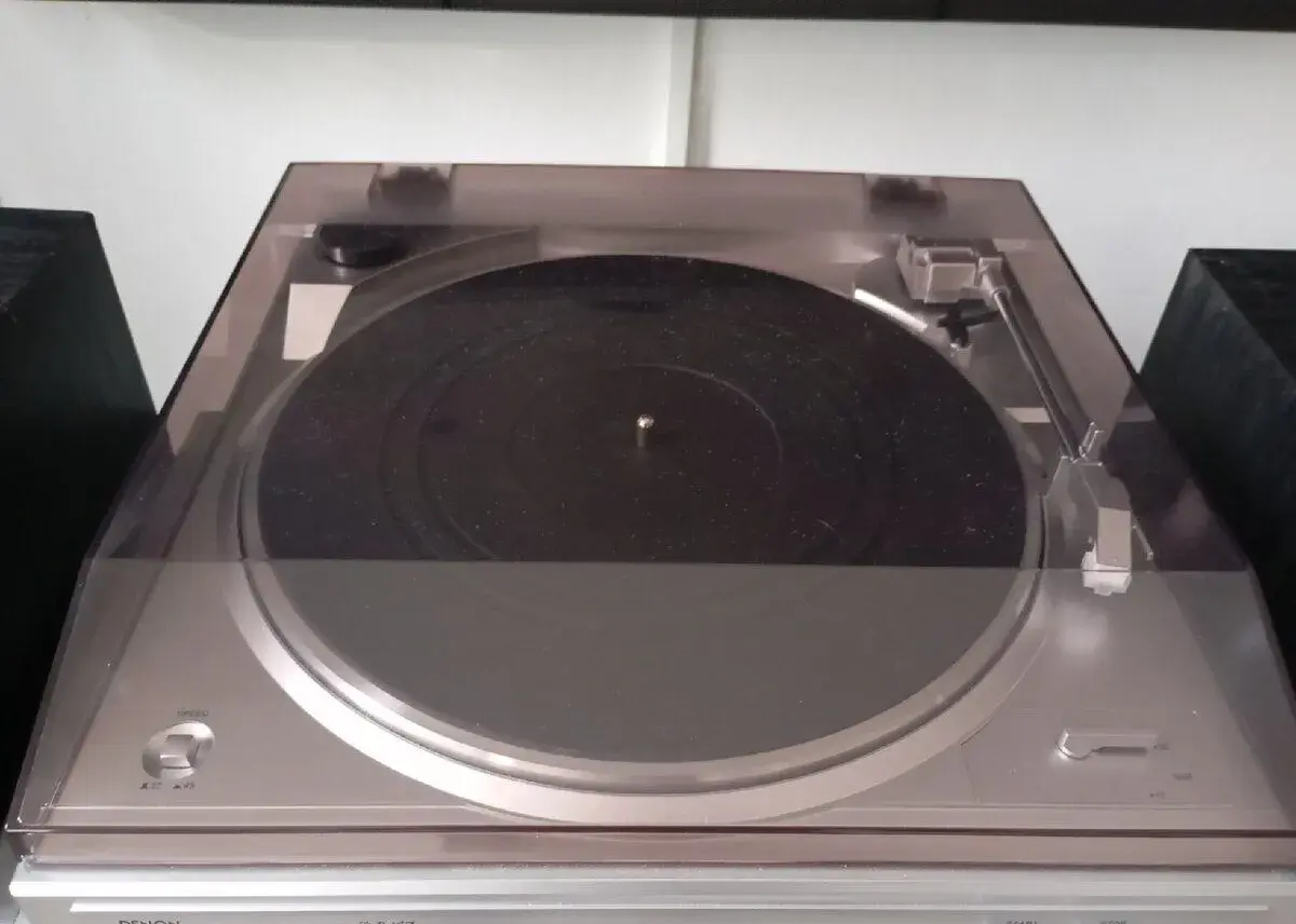DENON DP-29F silver