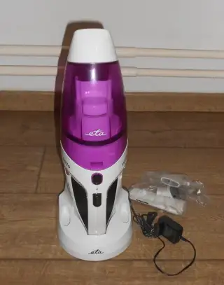 Vysávač eta