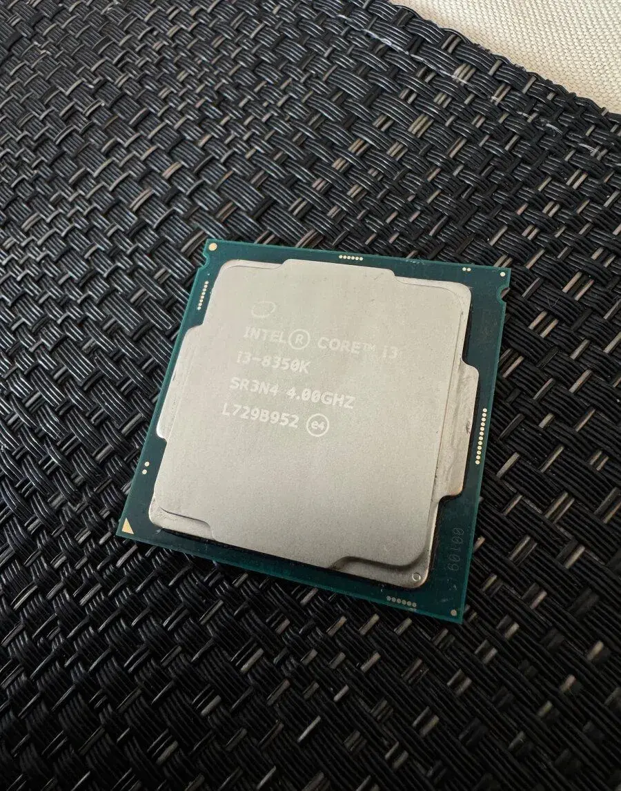 Intel Core i3 8350K