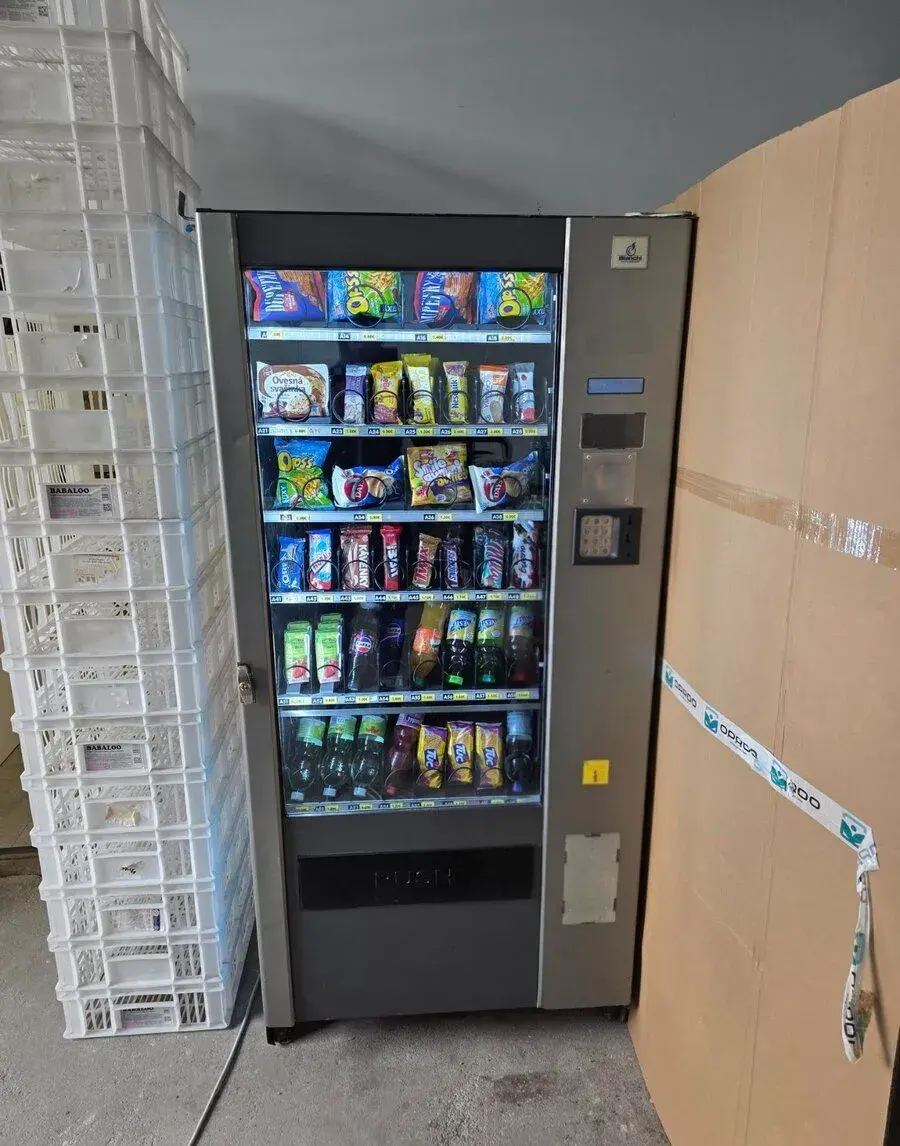 Snackový automat