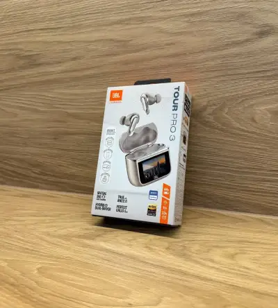 JBL Tour Pro 3 ANC