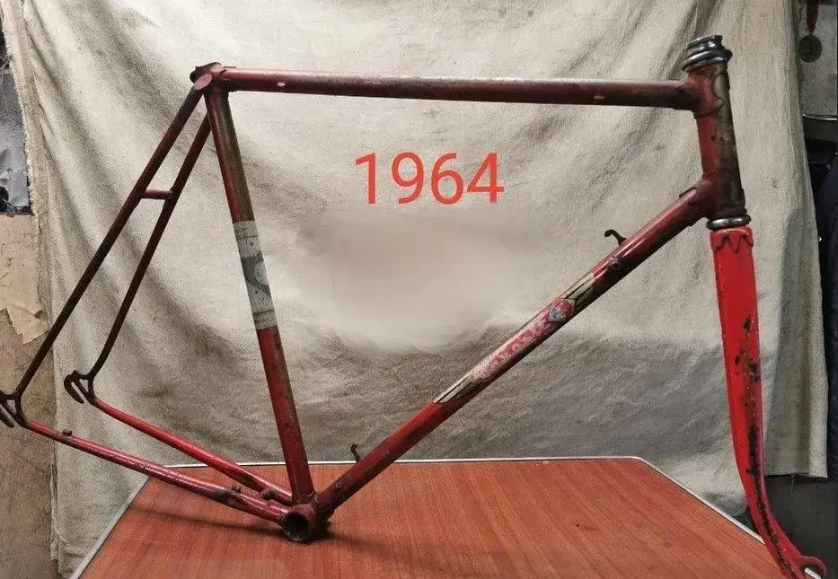 Favorit 1964, 67,80, ram 28"/622/630
