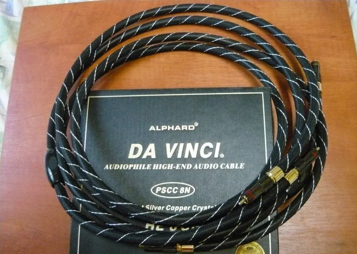 kábel CINCH dlhý 2m ., NOS , originál obal