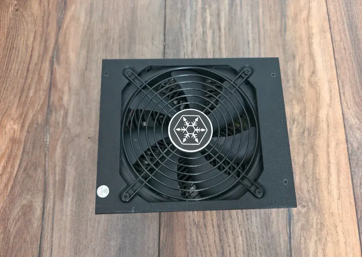 SilverStone Strider Platinum ST1200-PT 1200W