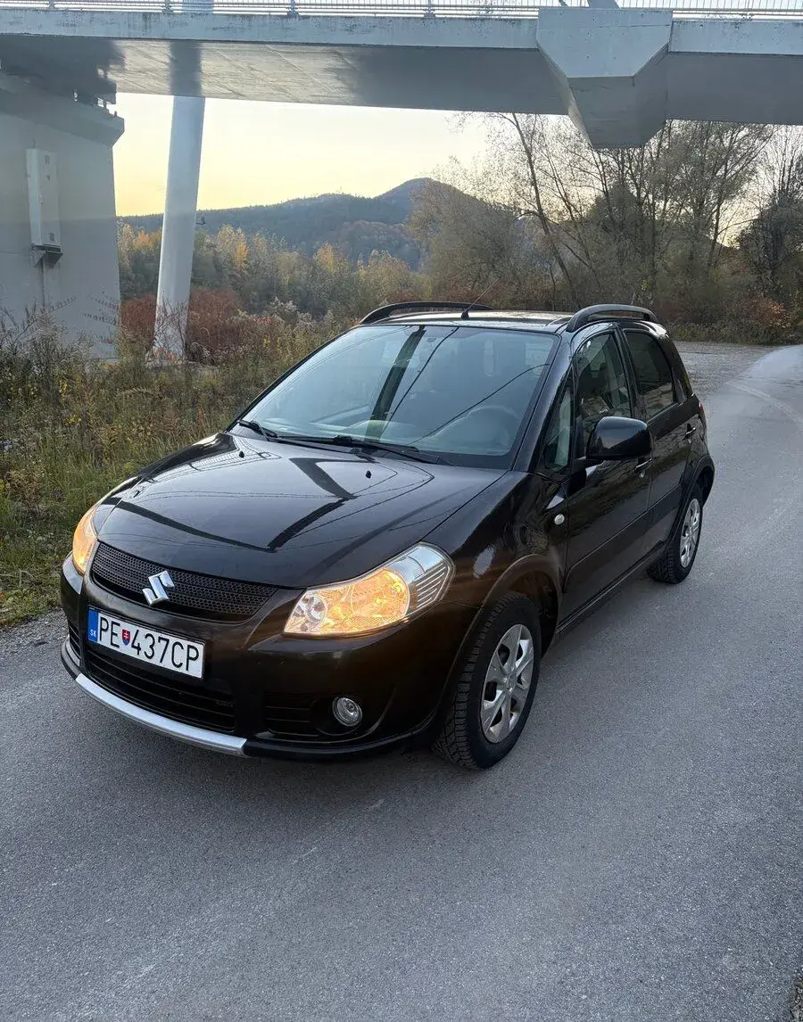 Suzuki SX4