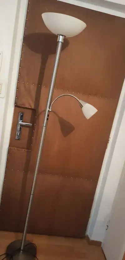 Stojaca lampa.znížená cena