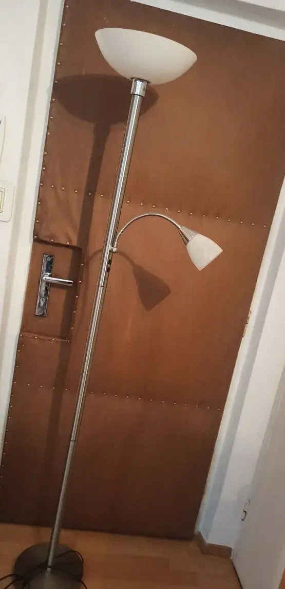 Stojaca lampa.znížená cena