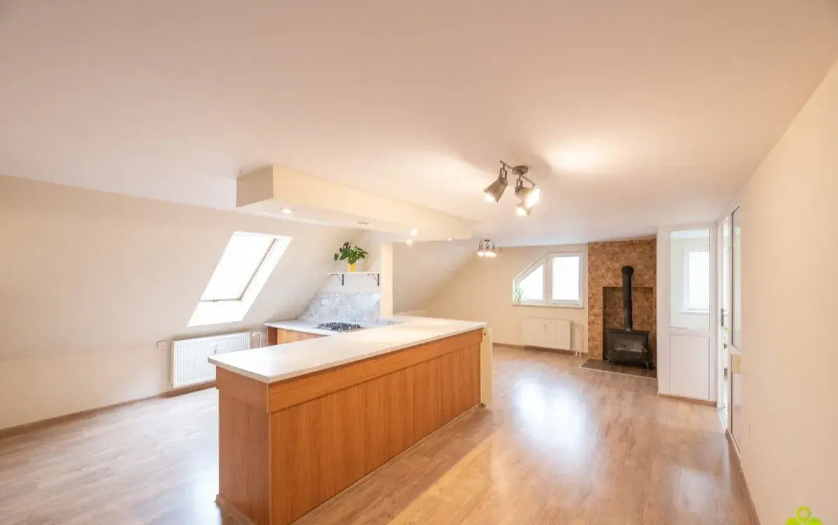 Kancelárske priestory na prenájom– 94 m², Prievidza