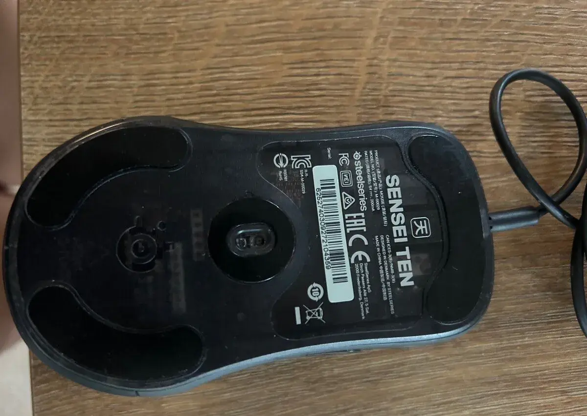 SteelSeries Sensei Ten herná myš – drôtová, RGB, 18 000 DPI
