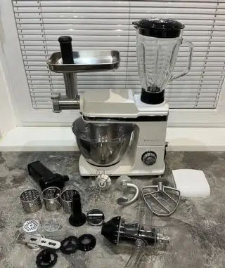 Philco PHSM 9000 Kuchynský robot 1200w