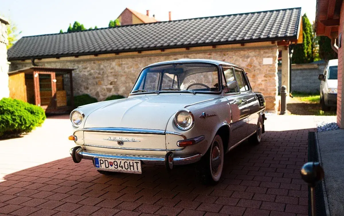 Škoda 1000MB
