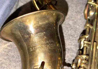 Saxofón Bessons & Co. London W.C.2