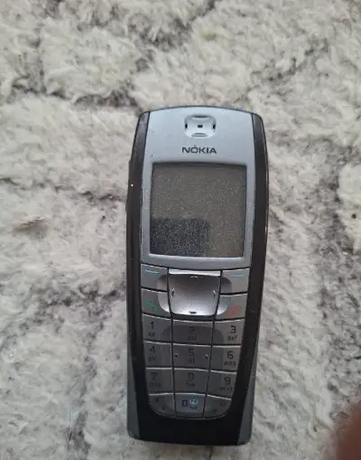 NOKIA 6220