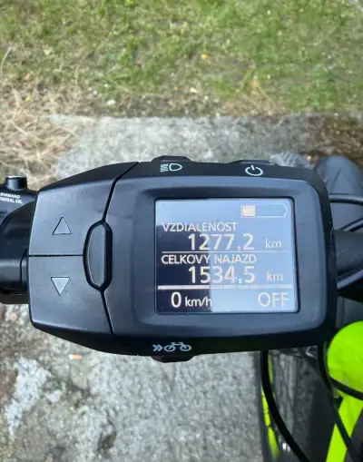 Crussis E-Largo 9.9L