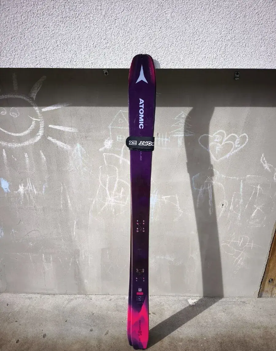 Skialpové lyže Atomic Backland 85+Pásy