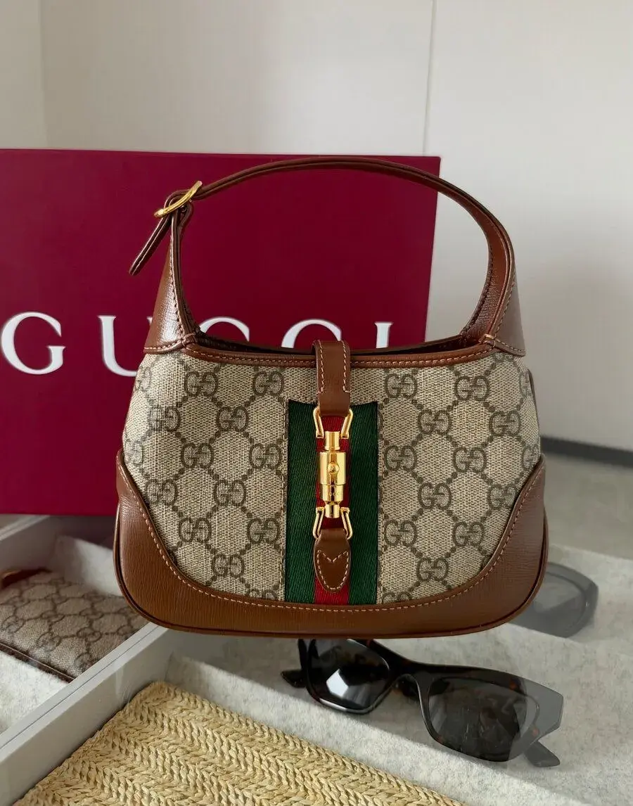 Dámske originál Gucci Jackie 1961 mini kabelka