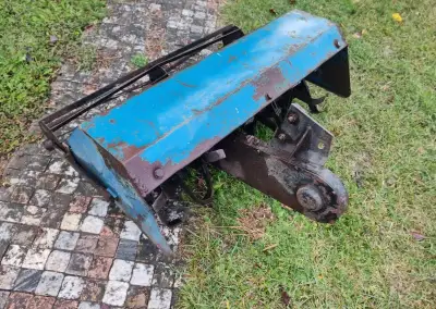 Rotavátor na Agzat, protibežné nože