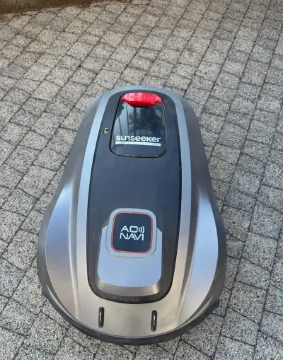 Autonómna robotická kosačka Sunseeker Elite X5