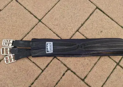 Neoprénový podbrusnik Eskadron veľkosť 130cm