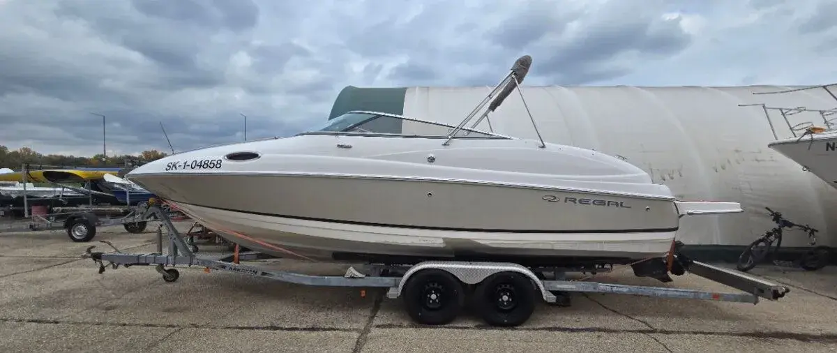 Regal 2450